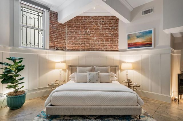 653 Dolores Street, San Francisco, CA 94110