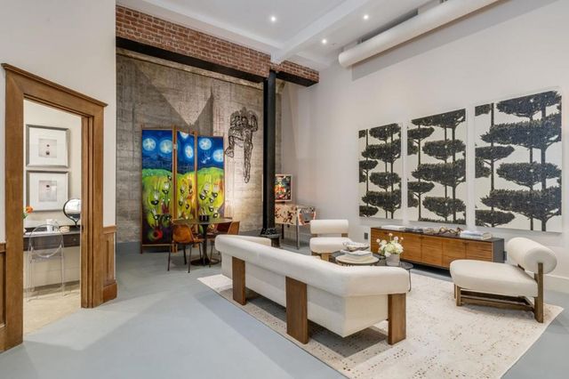 653 Dolores Street, San Francisco, CA 94110