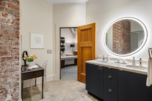 653 Dolores Street, San Francisco, CA 94110