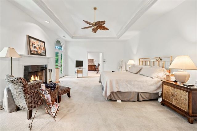 5105 Jett Forest NW Trail, Atlanta, GA 30327