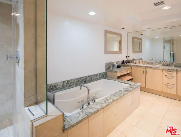 13650 MARINA POINTE Drive 607, Marina Del Rey, CA 90292