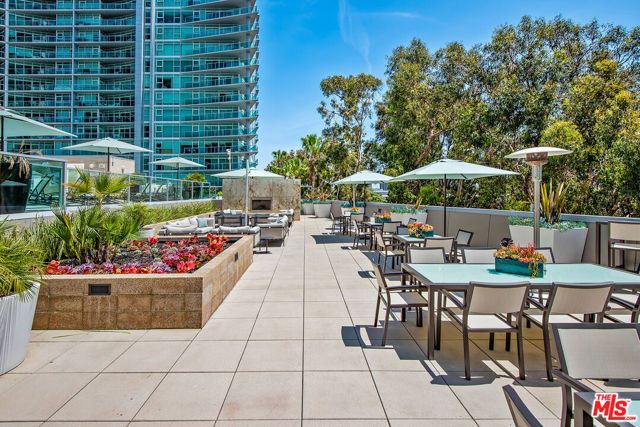 13650 MARINA POINTE Drive 607, Marina Del Rey, CA 90292