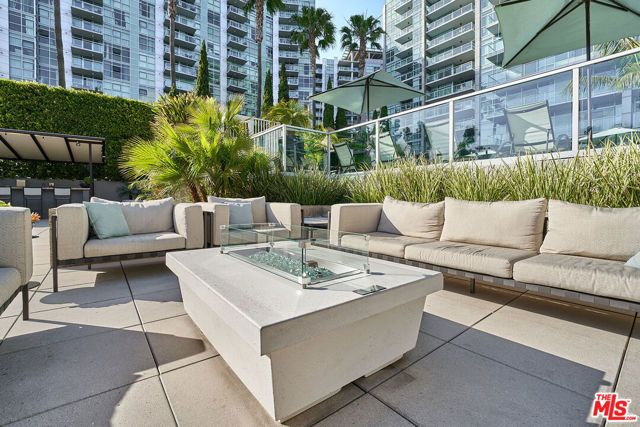 13650 MARINA POINTE Drive 607, Marina Del Rey, CA 90292