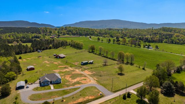 154 Friendship Church Road, Delano, TN 37325