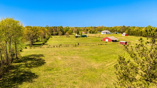 154 Friendship Church Road, Delano, TN 37325