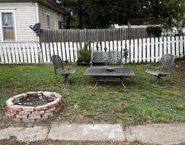 1130 S Santa Fe Avenue, Chanute, KS 66720