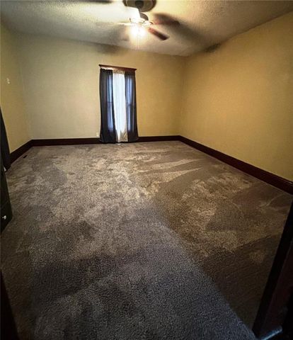 1130 S Santa Fe Avenue, Chanute, KS 66720