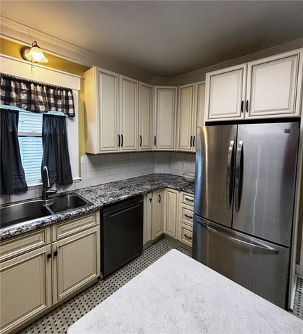 1130 S Santa Fe Avenue, Chanute, KS 66720