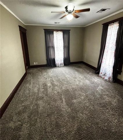 1130 S Santa Fe Avenue, Chanute, KS 66720