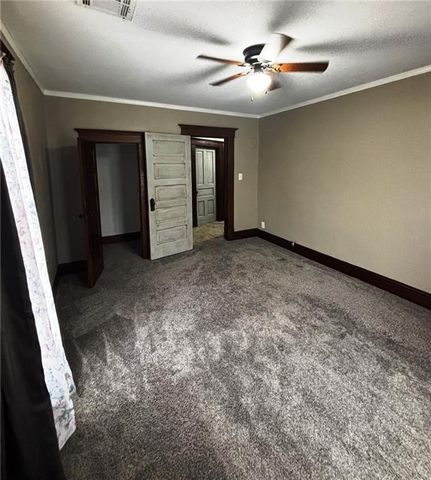 1130 S Santa Fe Avenue, Chanute, KS 66720