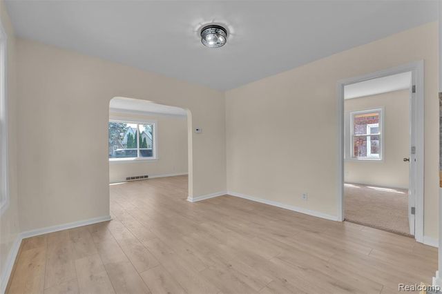 14521 Sussex Street, Detroit, MI 48227