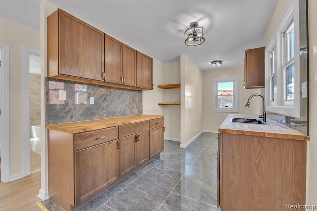 14521 Sussex Street, Detroit, MI 48227