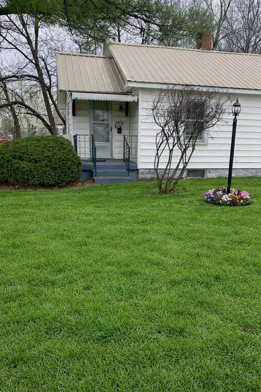 1018 S 25th Street, Mt Vernon, IL 62864