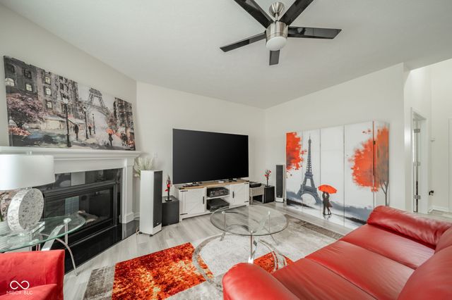 1198 Supernova Drive, Franklin, IN 46131