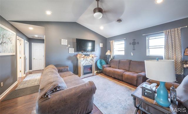 14150 State Route CC, Rolla, MO 65401