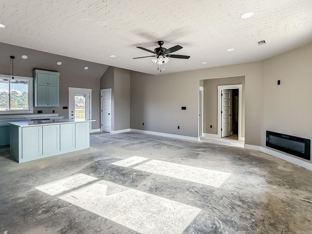 15 SAYE STREET, Vilonia, AR 72173