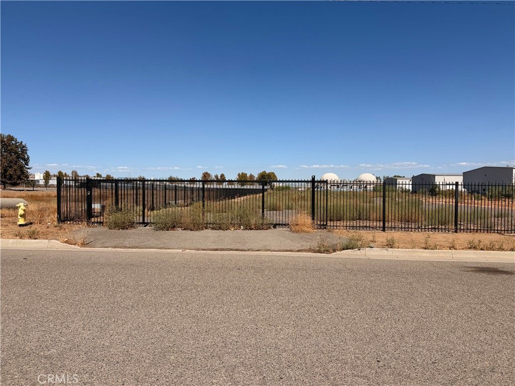 24 Malbert, Perris, CA 92570 — photo 2