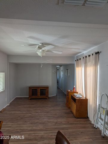 139 S Crismon Road 14, Mesa, AZ 85208