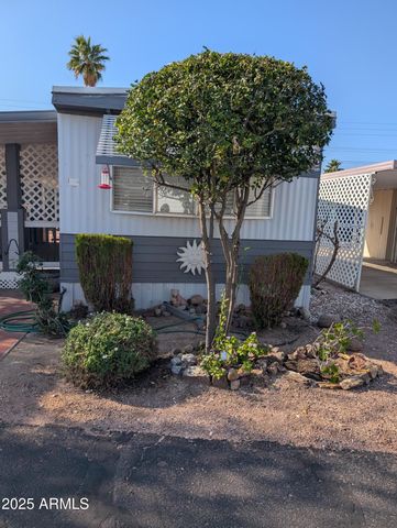 139 S Crismon Road 14, Mesa, AZ 85208