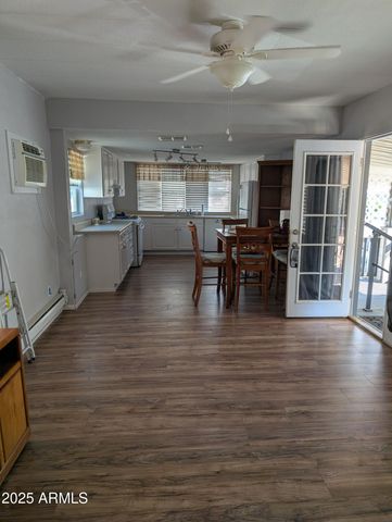 139 S Crismon Road 14, Mesa, AZ 85208