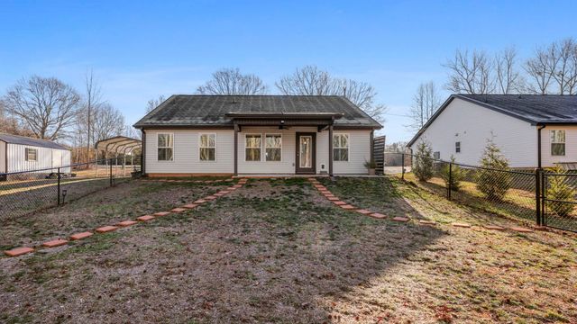 1145 Turkey Farm Road, Chesnee, SC 29323