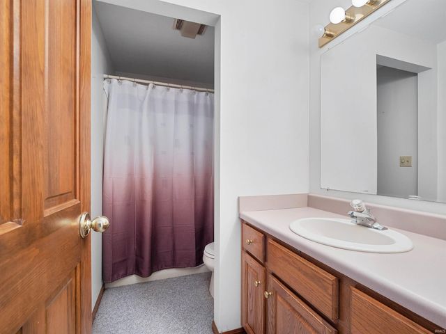 1201 Polo Run, Fort Wayne, IN 46825