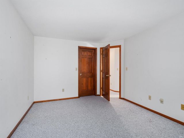 1201 Polo Run, Fort Wayne, IN 46825