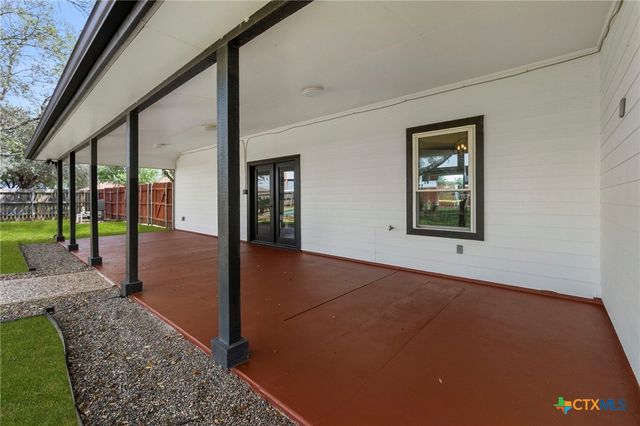 268 Cordova Loop, Seguin, TX 78155