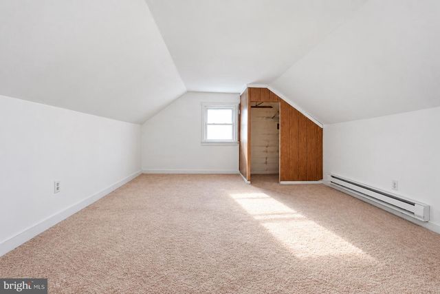 1704 MEETINGHOUSE RD, Upper Chichester, PA 19061