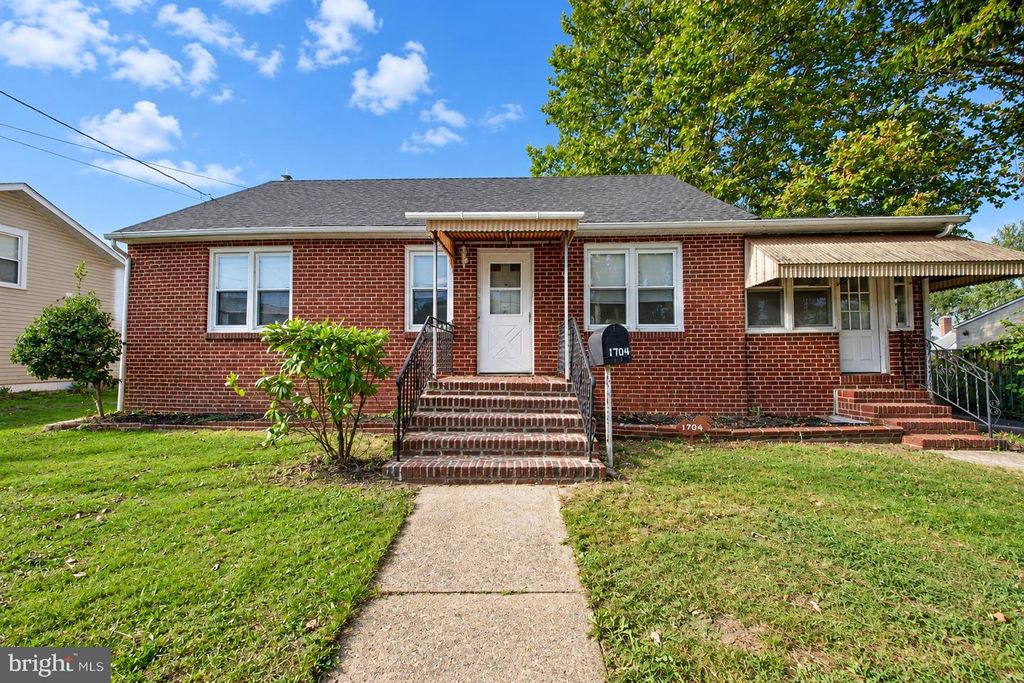 1704 MEETINGHOUSE RD, UPPER CHICHESTER, PA 19061 — exterior