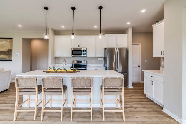 2088 Harvest Meadows Avenue, Batavia, OH 45103
