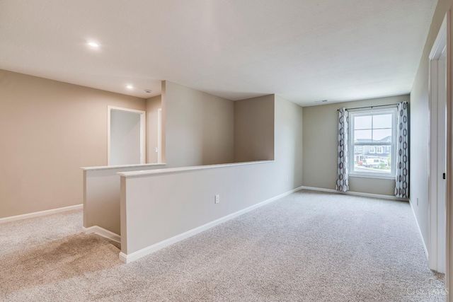 2088 Harvest Meadows Avenue, Batavia, OH 45103