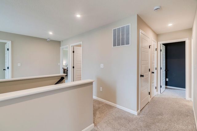 2088 Harvest Meadows Avenue, Batavia, OH 45103