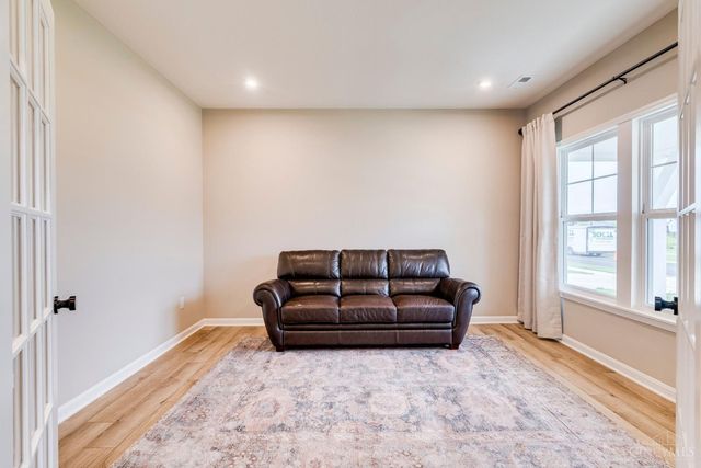 2088 Harvest Meadows Avenue, Batavia, OH 45103
