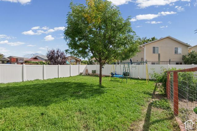 1165 W BRANDONWOOD DR, Murray, UT 84123