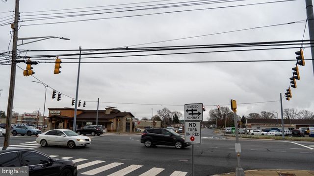 FIRST STATE VAPE LLC 470 N DUPONT HWY, Dover, DE 19901