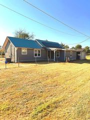 604 Fordtrand Street, Ellinger, TX 78938