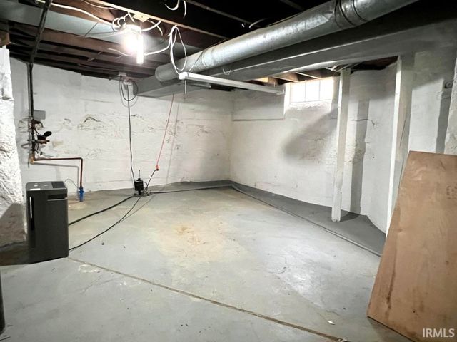 3224 Broadway, Fort Wayne, IN 46807