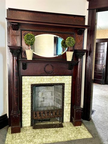 3224 Broadway, Fort Wayne, IN 46807