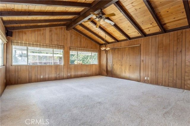 19218 Schoolcraft, Reseda (los Angeles), CA 91335