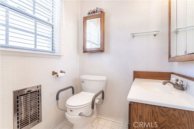 19218 Schoolcraft, Reseda (los Angeles), CA 91335