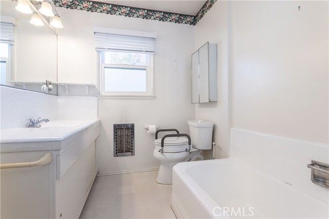 19218 Schoolcraft, Reseda (los Angeles), CA 91335