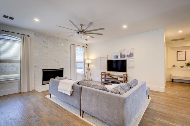 4022 Norwich Drive, Garland, TX 75043