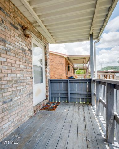 308 East Cottage Avenue, Elizabethton, TN 37643