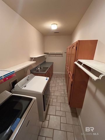 52 Joyner Lane, Brewton, AL 36426