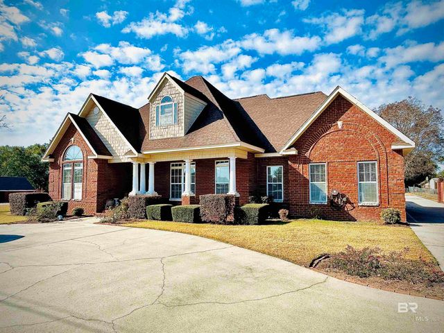 52 Joyner Lane, Brewton, AL 36426