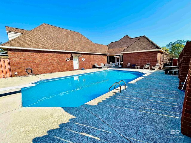 52 Joyner Lane, Brewton, AL 36426