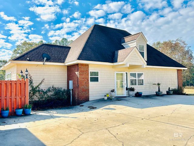 52 Joyner Lane, Brewton, AL 36426