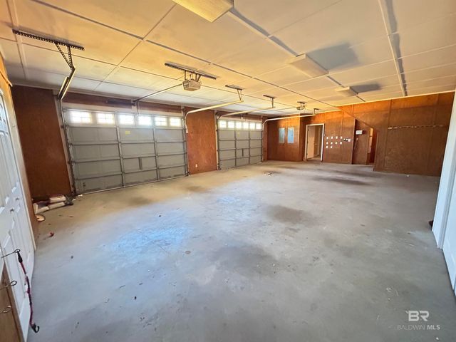 52 Joyner Lane, Brewton, AL 36426