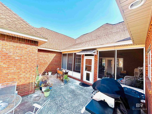 52 Joyner Lane, Brewton, AL 36426